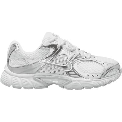 W NIKE V5 RNR