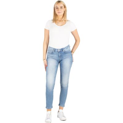 Monika Slim Fit