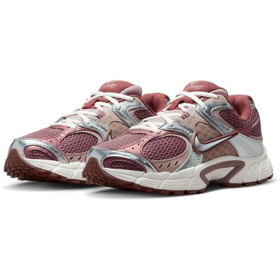 W NIKE V5 RNR