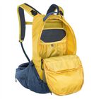Trail Pro 16L Backpack Trail Pro 16L Backpack