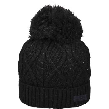Woman Knitted Hat 5505608