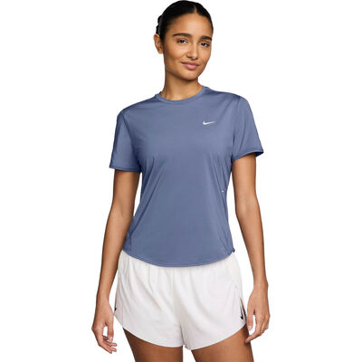 Nike Swift Women"s Dri-FIT Sho