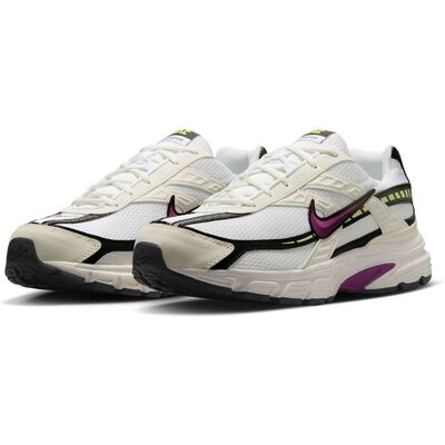 NIKE INITIATOR