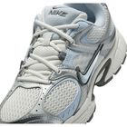 W NIKE V5 RNR