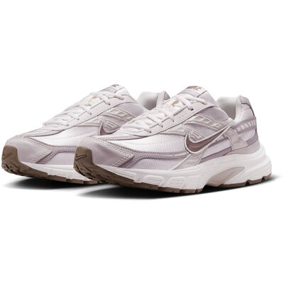 WMNS NIKE INITIATOR