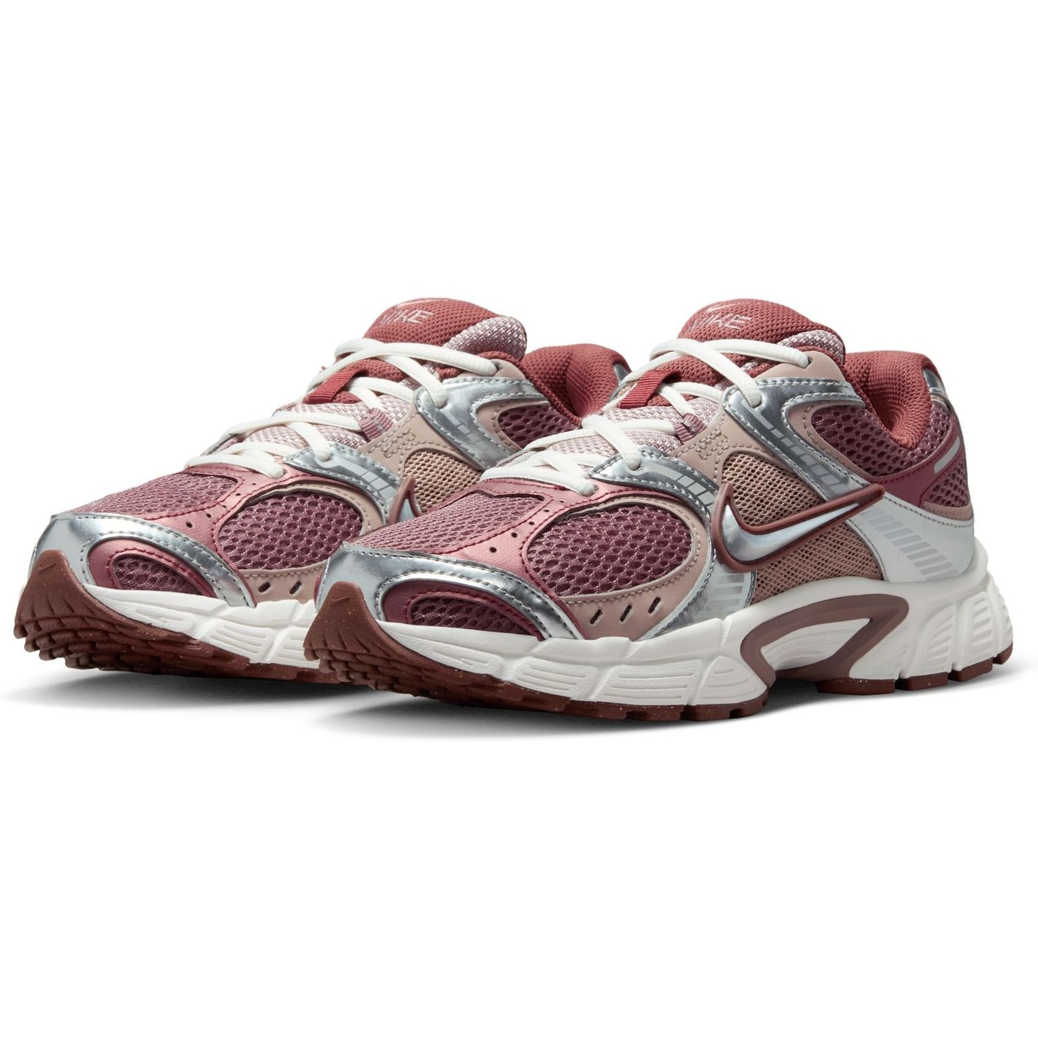 W NIKE V5 RNR