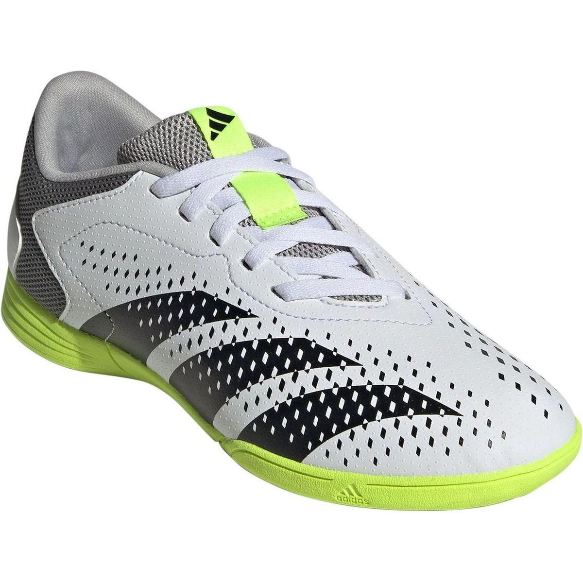 PREDATOR ACCURACY.4 IN SALA J PREDATOR ACCURACY.4 IN SALA J