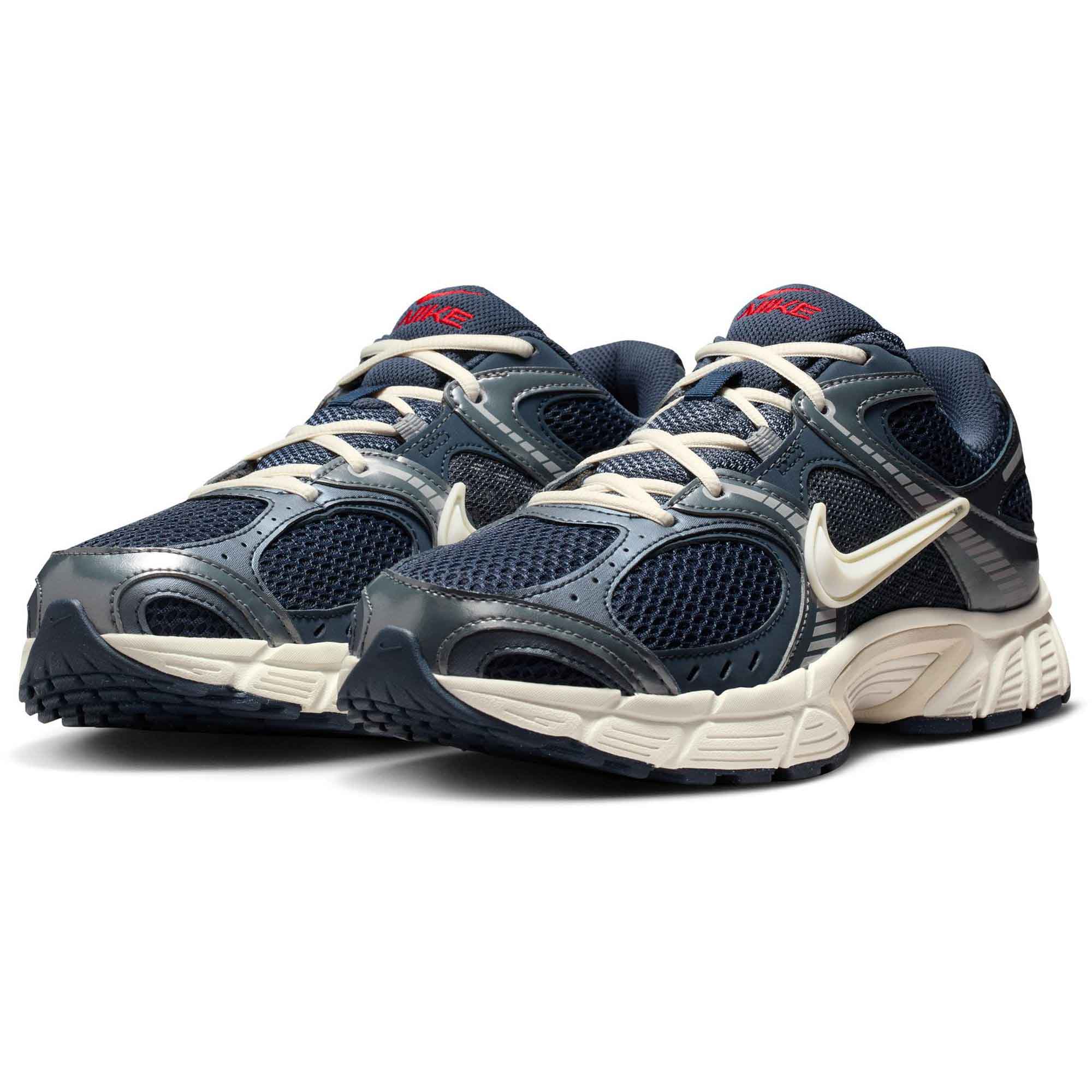 NIKE V5 RNR NIKE V5 RNR
