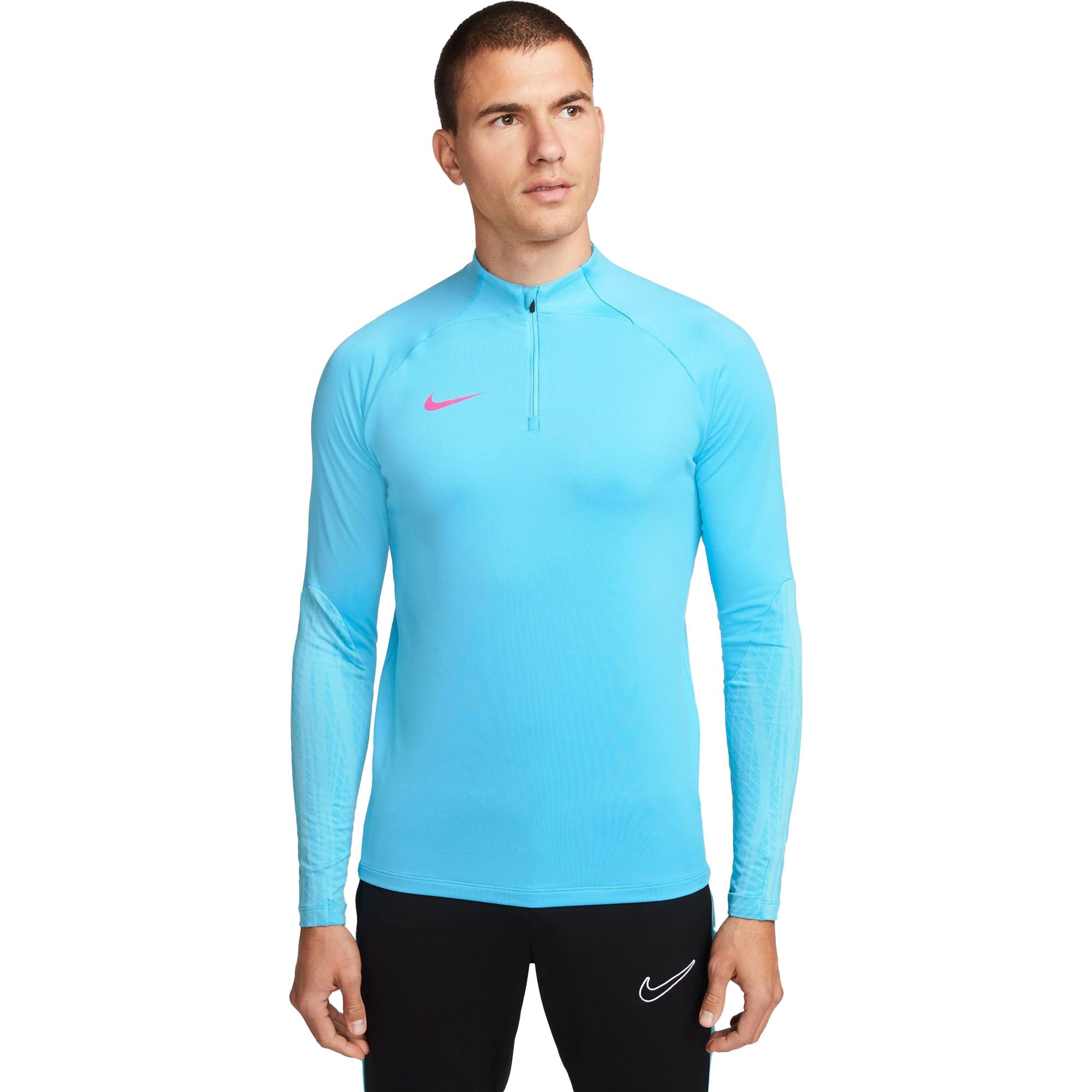 NIKE DRI-FIT STRIKE MEN\'S SOCCER NIKE DRI-FIT STRIKE MEN\'S SOCCER