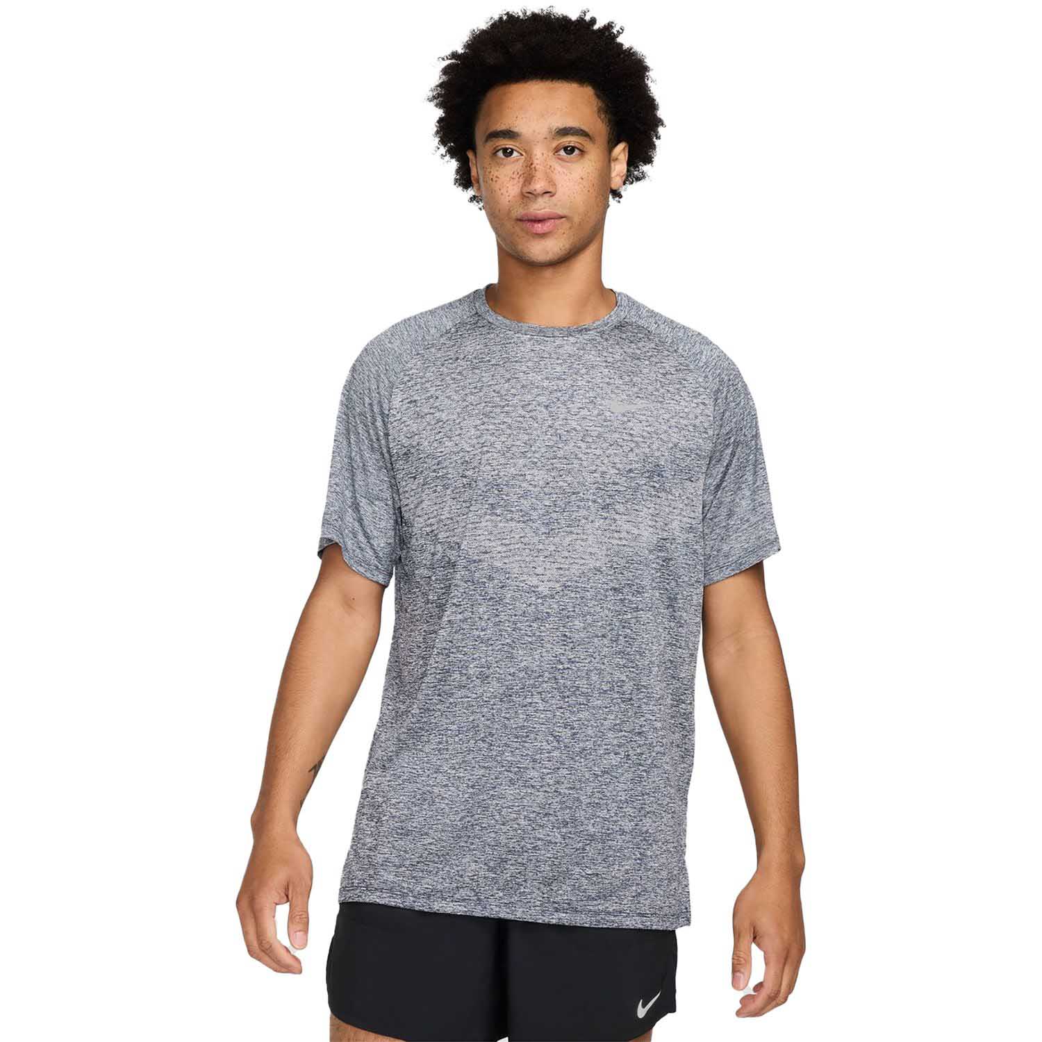 Nike Stride Men"s Dri-FIT ADV