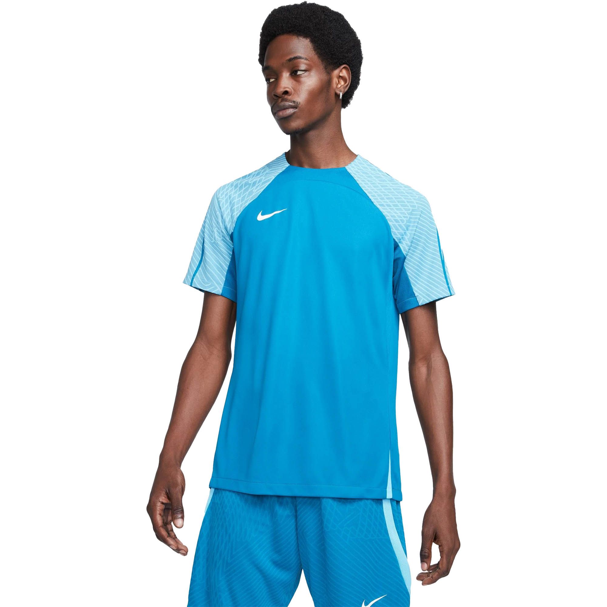 NIKE DRI-FIT STRIKE MEN\'S SHOR