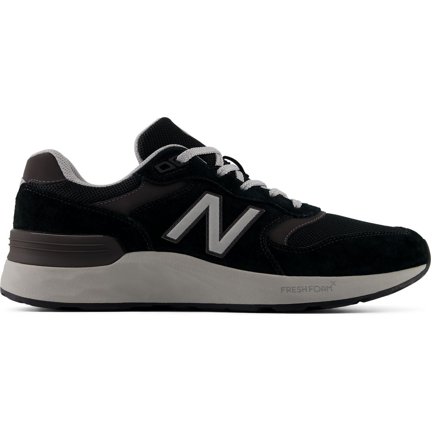 M88074B Fresh Foam Walking 880 V7