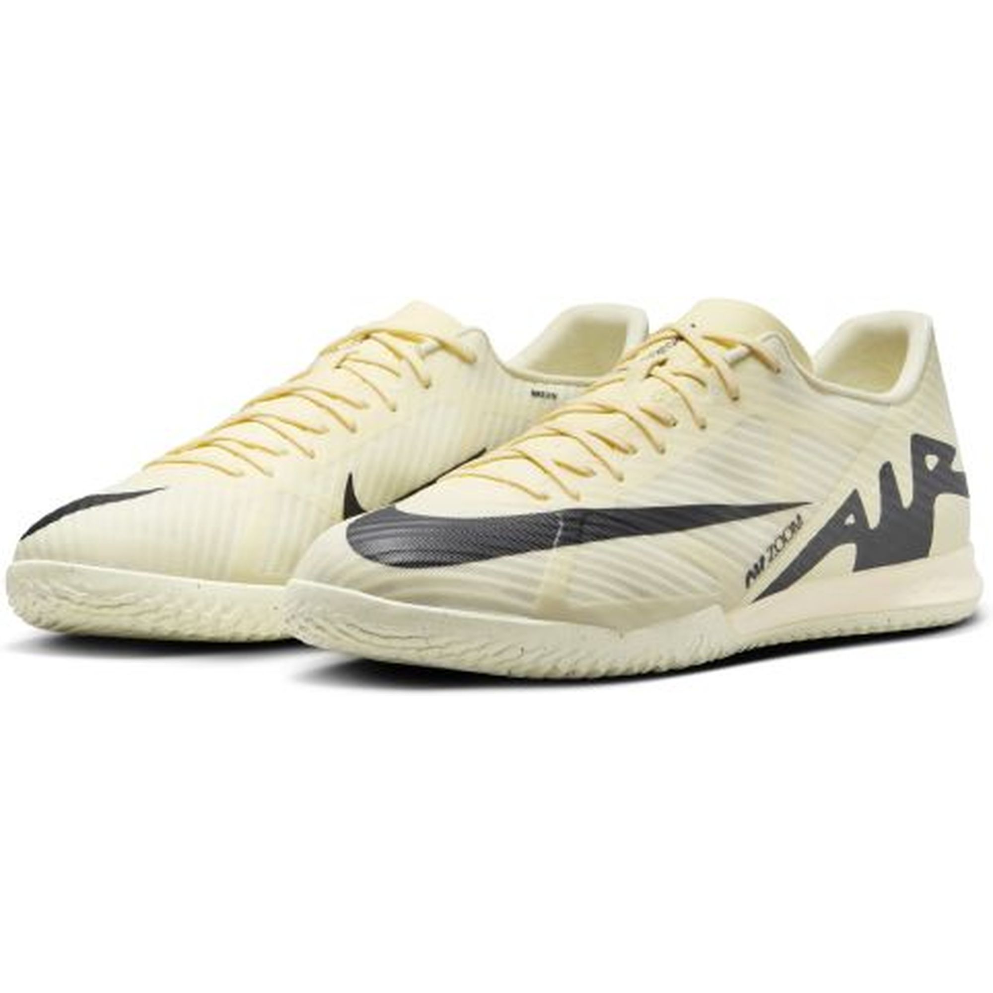 Nike Mercurial Zoom Vapor 15 Academy IC Nike Mercurial Zoom Vapor 15 Academy IC