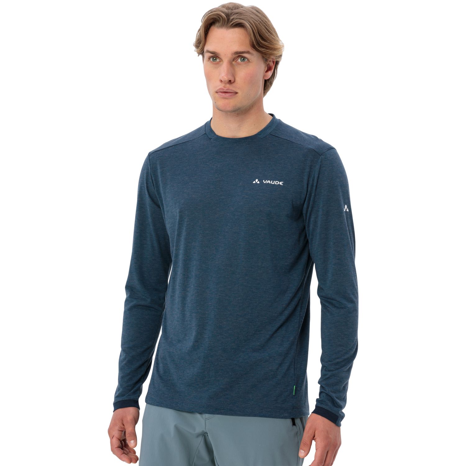 Me Sveit LS T-Shirt II