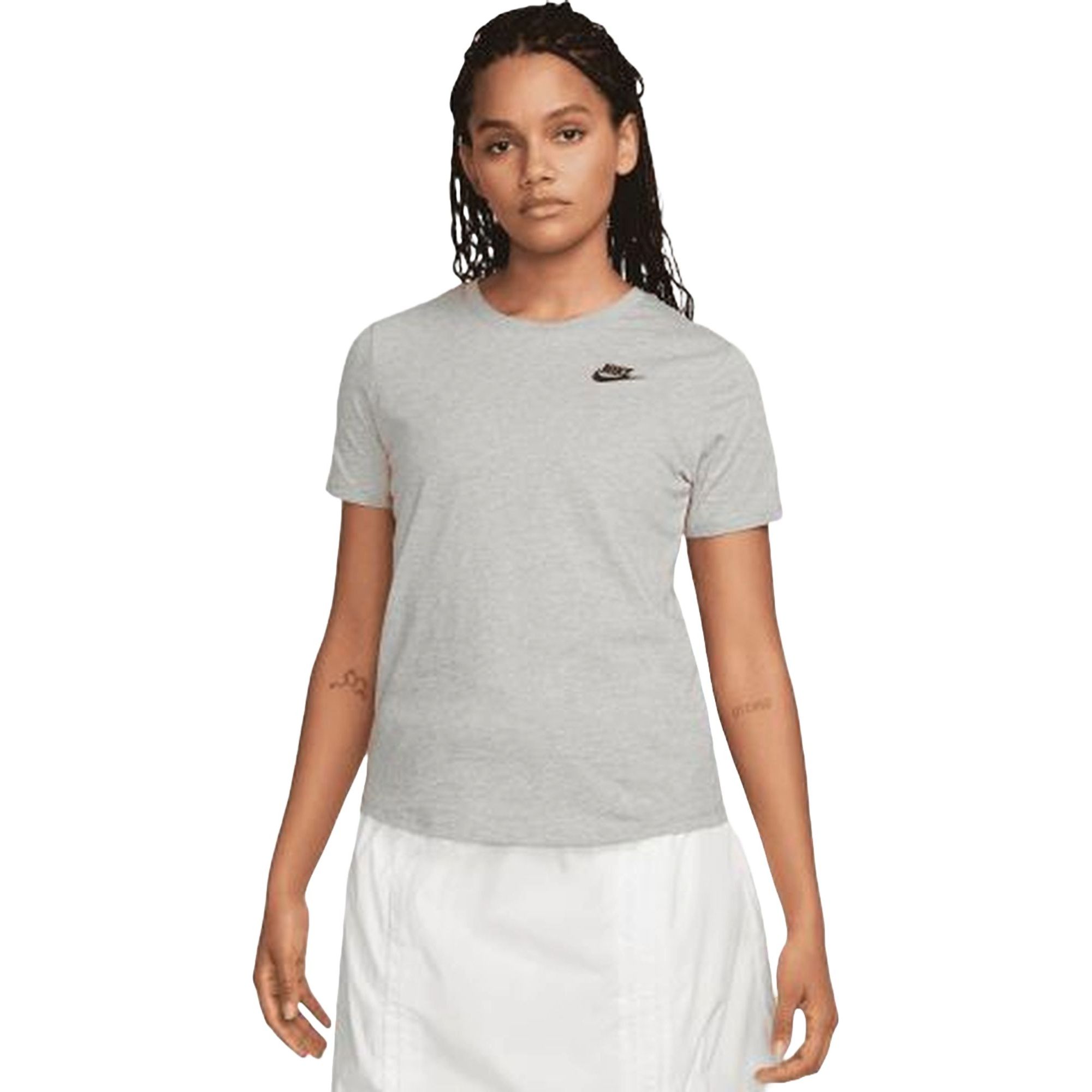 NIKE SPORTSWEAR CLUB ESSENTIAL NIKE SPORTSWEAR CLUB ESSENTIAL