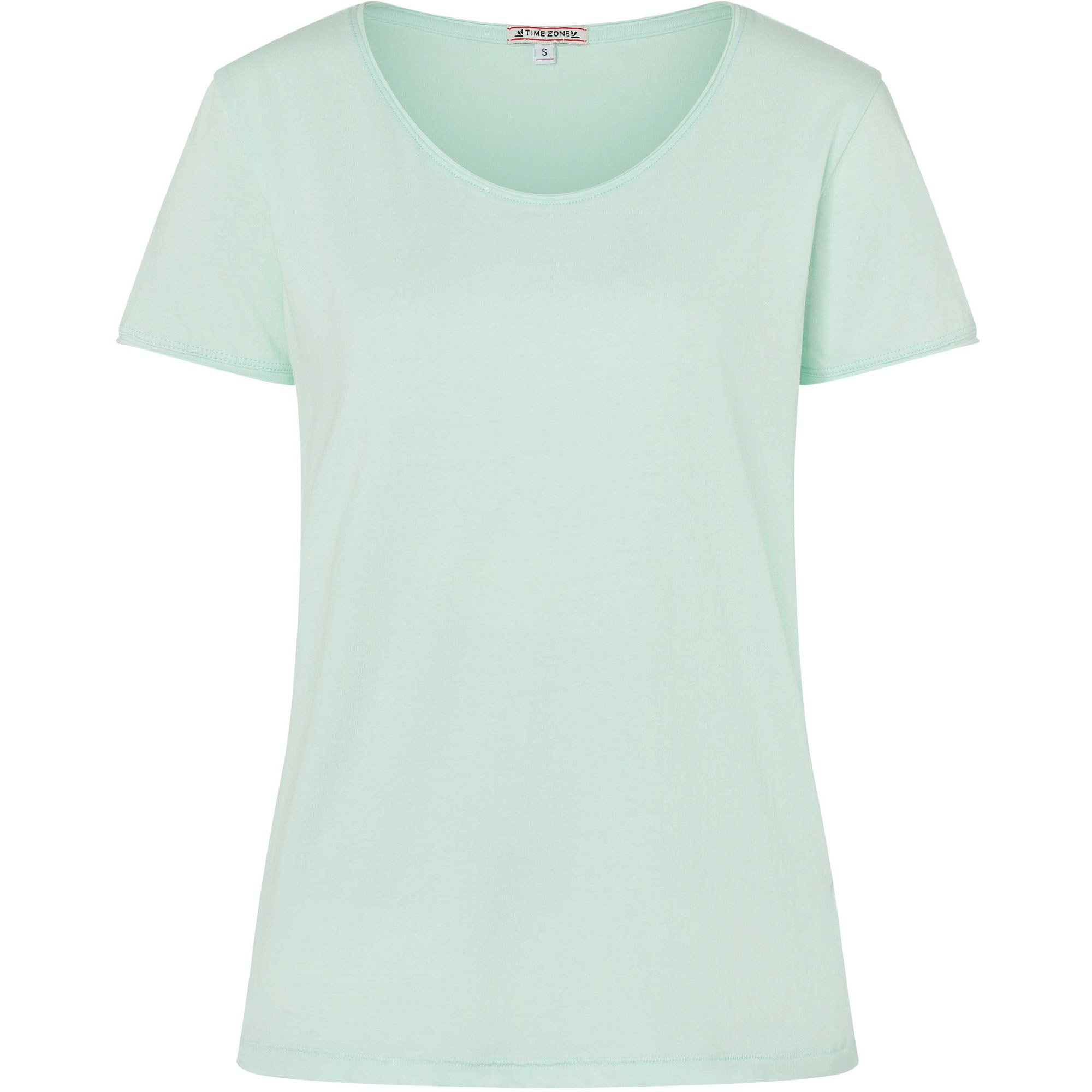 Basic T-Shirt Basic T-Shirt